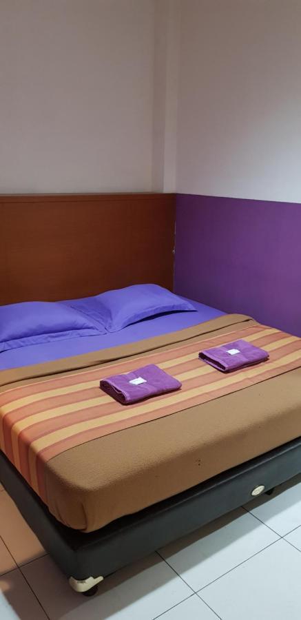 Hotel Dequr Jakarta Kota Phòng bức ảnh
