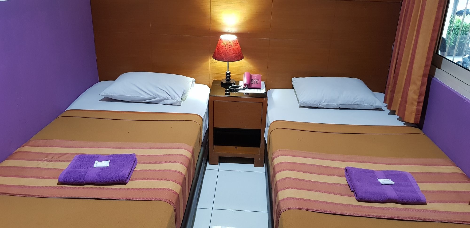 Hotel Dequr Jakarta Kota Ngoại thất bức ảnh