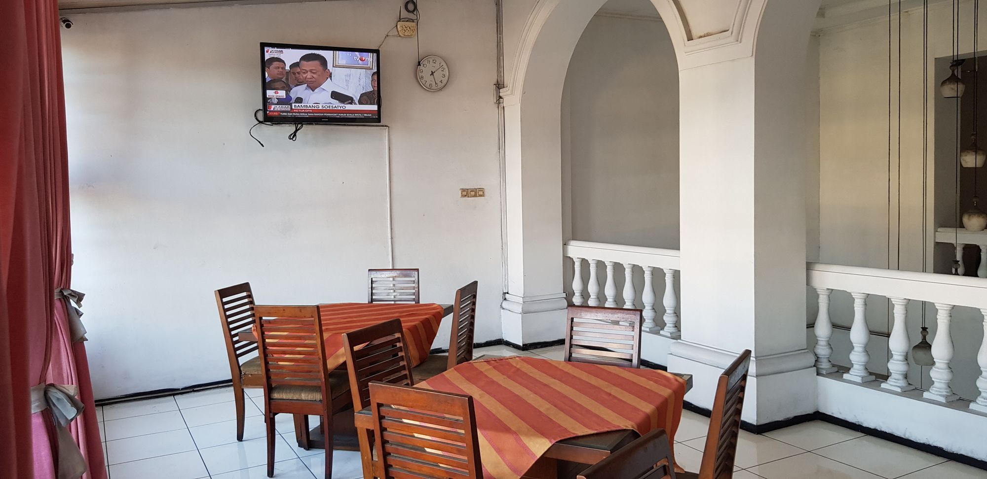 Hotel Dequr Jakarta Kota Ngoại thất bức ảnh